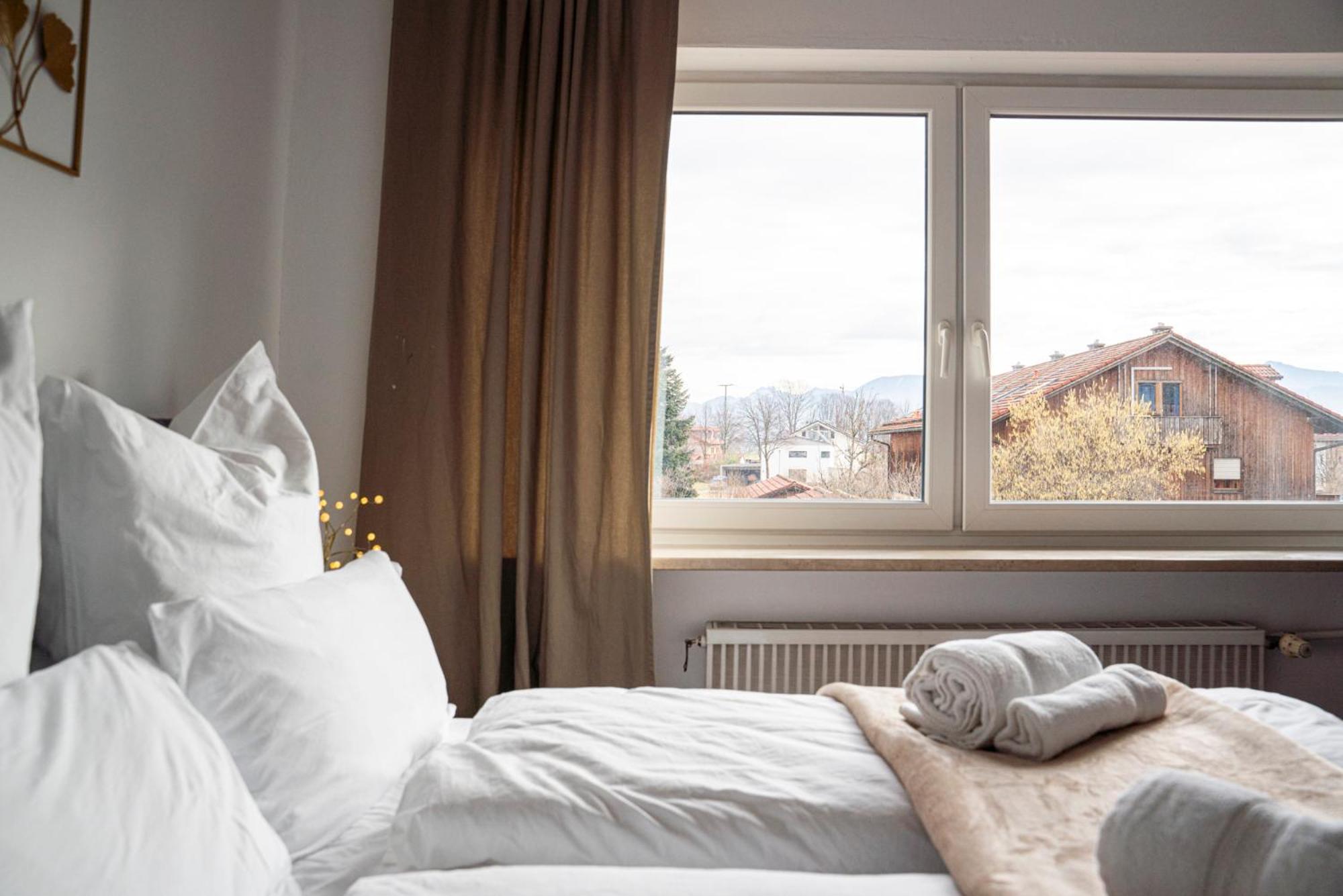 로젠하임 130M2 Loft - Balkon, Smart Tv, Badewanne, Kaffee 아파트 외부 사진