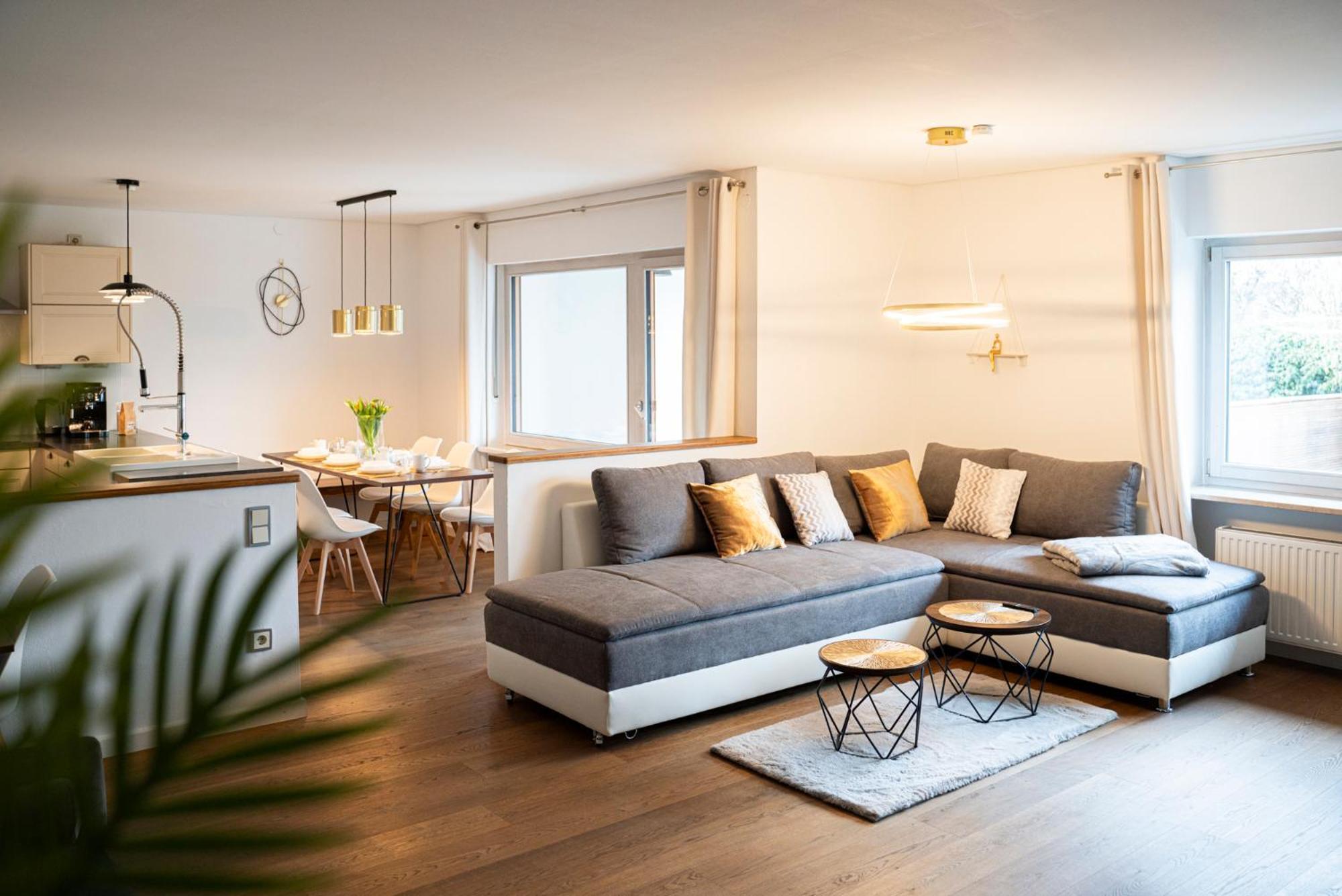 로젠하임 130M2 Loft - Balkon, Smart Tv, Badewanne, Kaffee 아파트 외부 사진